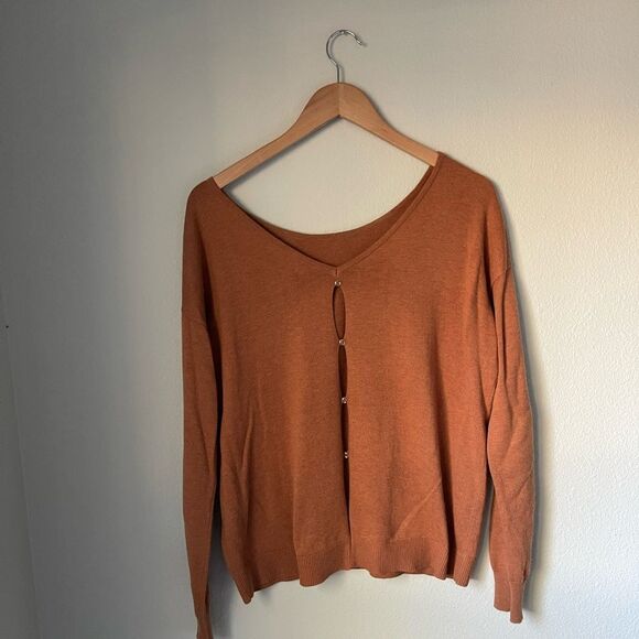One Grey Day Silk Blend Button Back Sweater in Orange/Rust - Picture 7 of 11